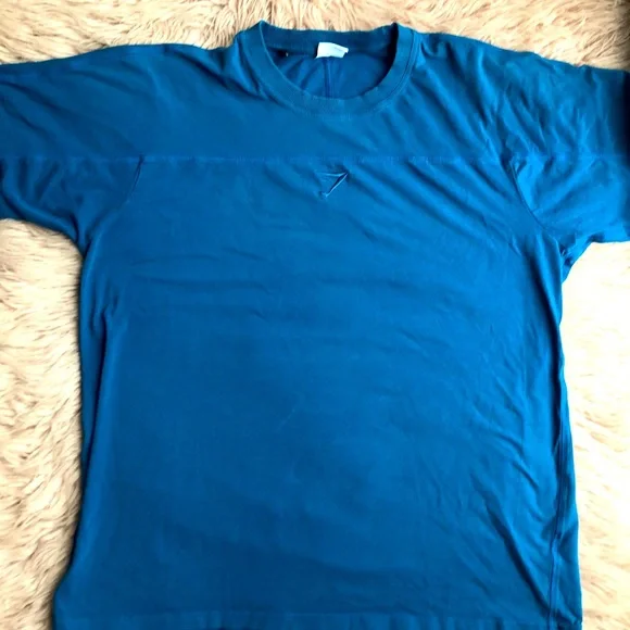 Gymshark Tee Shirt - Picture 1 of 8